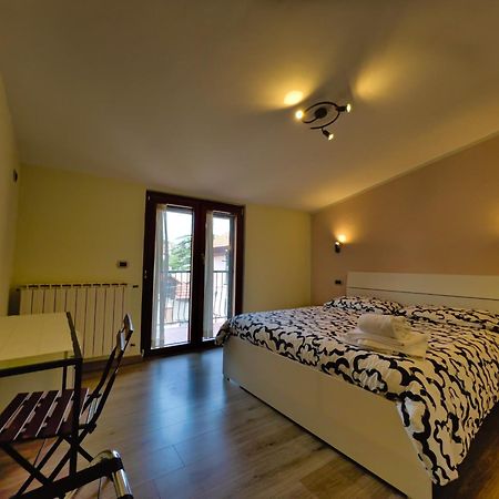 House Rene Apartment Аджерола Екстериор снимка