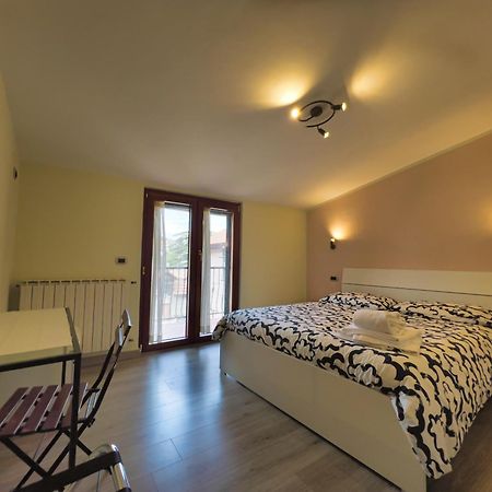 House Rene Apartment Аджерола Екстериор снимка