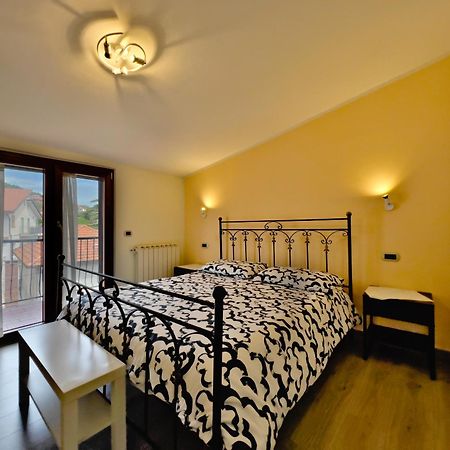 House Rene Apartment Аджерола Екстериор снимка