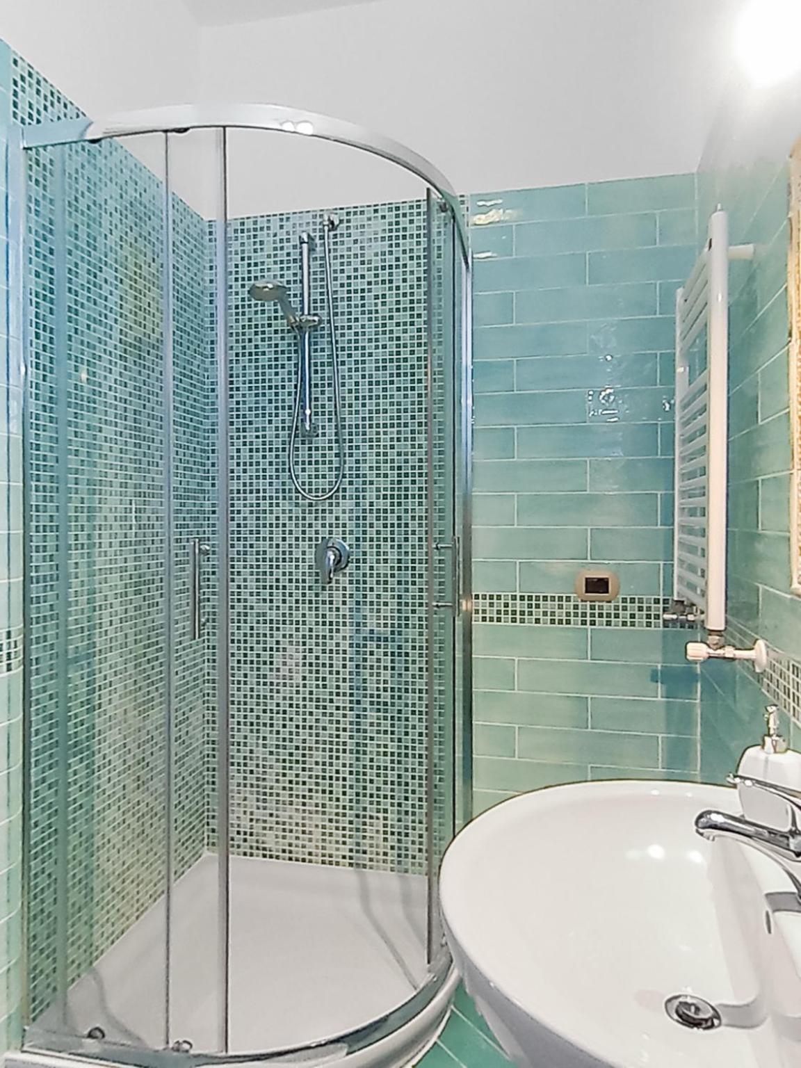 House Rene Apartment Аджерола Екстериор снимка